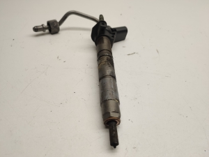  Fuel injector 