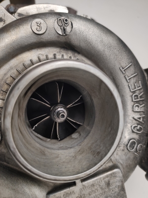 Mercedes Benz E-Class W212 (2009–2015) Turbo A6420905780 - 2