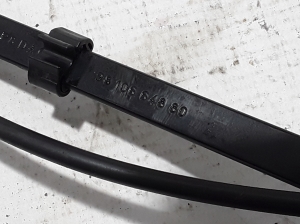 Peugeot 3008 (2016–2026) Windshield wiper arm 9810664880 - 3