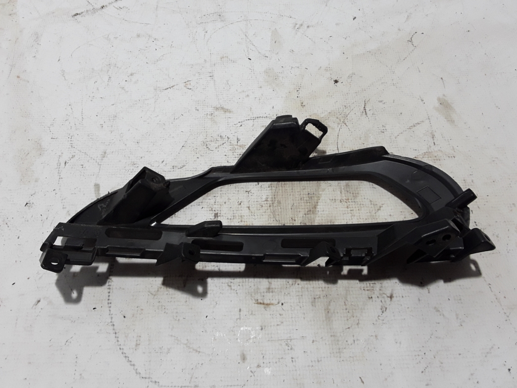 VOLVO XC60 2 generation (2017-2024) Front Left Hand Fog Guard 31425179 21072150