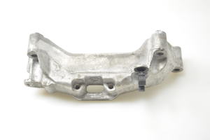  Engine holder 