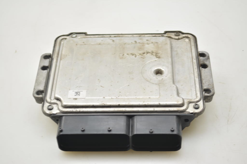 HYUNDAI ix35 1 generation (2009-2015) Engine Control Unit ECU 391202A001 25110426