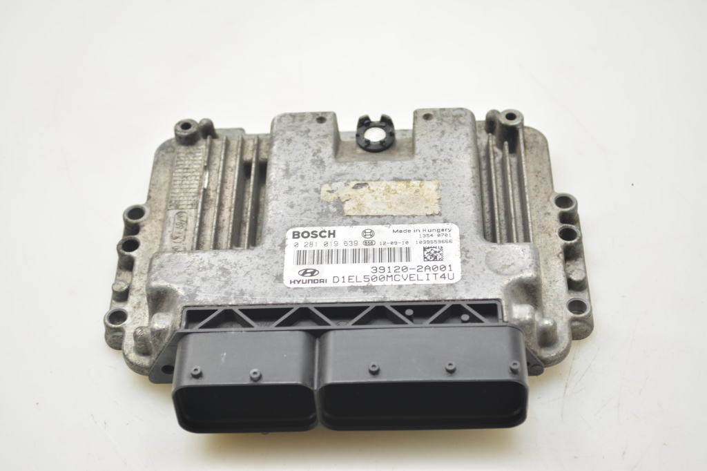 HYUNDAI ix35 1 generation (2009-2015) Engine Control Unit ECU 391202A001 25110426