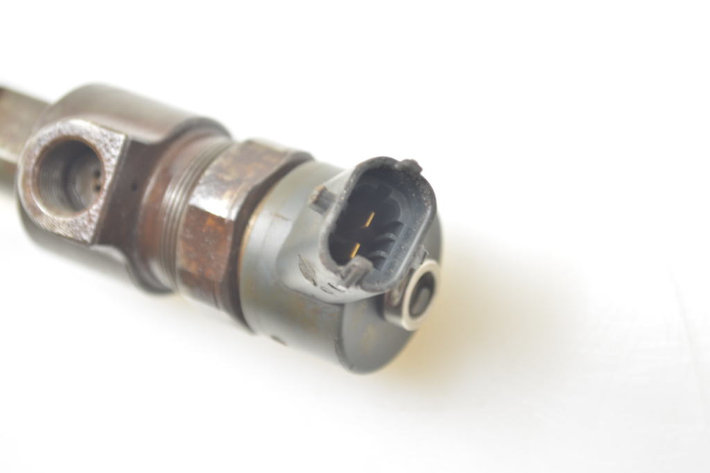 OPEL Astra H (2004-2014) Injector de combustibil 0445110276 25110397