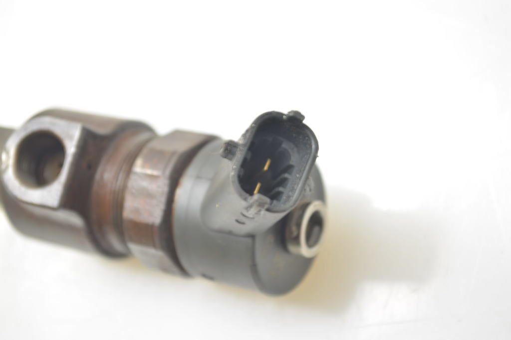 OPEL Astra H (2004-2014) Injector de combustibil 0445110276 25110393