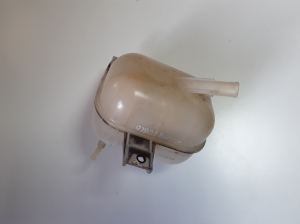 Opel Combo D (2012–2017) Ausgleichsbehälter 51891028 - 3