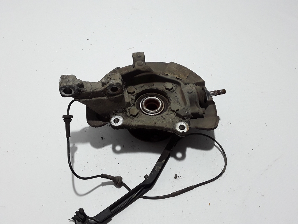 VOLVO V70 2 generation (2000-2008) Moyeu De Roue Avant Droit 30760715 21087607