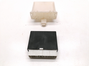 BMW 2 SERIES F45 (2014–2026) Parking system control unit 6886232 - 3