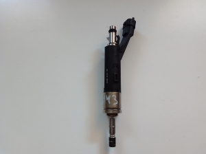   Fuel injector and its parts 