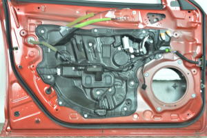 Mazda 6 (2012–2026) Front door - 4