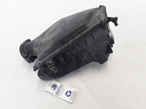 VOLVO V50 (2004–2012) Luftfiltergehäuse 30792181 - 2