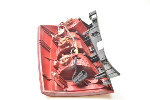 Kia Carens (2006–2013) Eckleuchte hinten 082231927R - 5