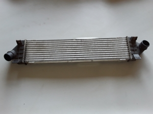  Intercooler radiator 