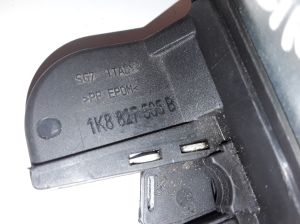 Volkswagen Scirocco III (2008–2017) Trunk lid lock 1K8827505B - 2