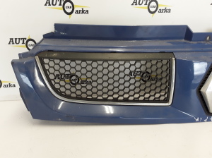 RENAULT Trafic II (2001–2014) Front grille 8200204450 - 2