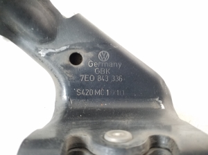 Volkswagen Transporter T5 (2003–2015) Schiebetürhalter 7E0843336 - 3
