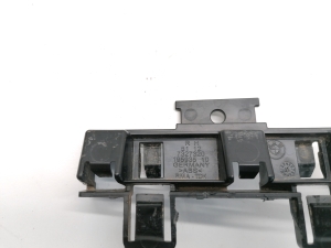 BMW 2 SERIES F45 (2014–2026) Front fender bracket 7327320 - 2
