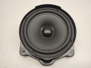   Rear side door speaker 