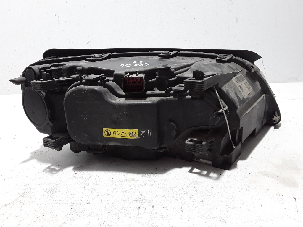 VOLVO S80 2 generation (2006-2020) Преден ляв фар 31214347 21430618