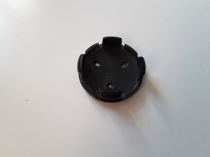 Ford Fiesta VI (2008–2017) Nabenkappe 6M211003AA - 3