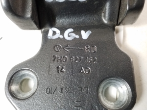 Volkswagen Transporter T5 (2003–2015) Tailgate hinge 7H0827152 - 2