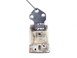 Volkswagen Transporter T5 (2003–2015) Tailgate hinge 7H0827151 - 3