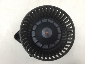 AUDI A4 B7 (2004–2008) Heater blower motor 8E1820021E - 2