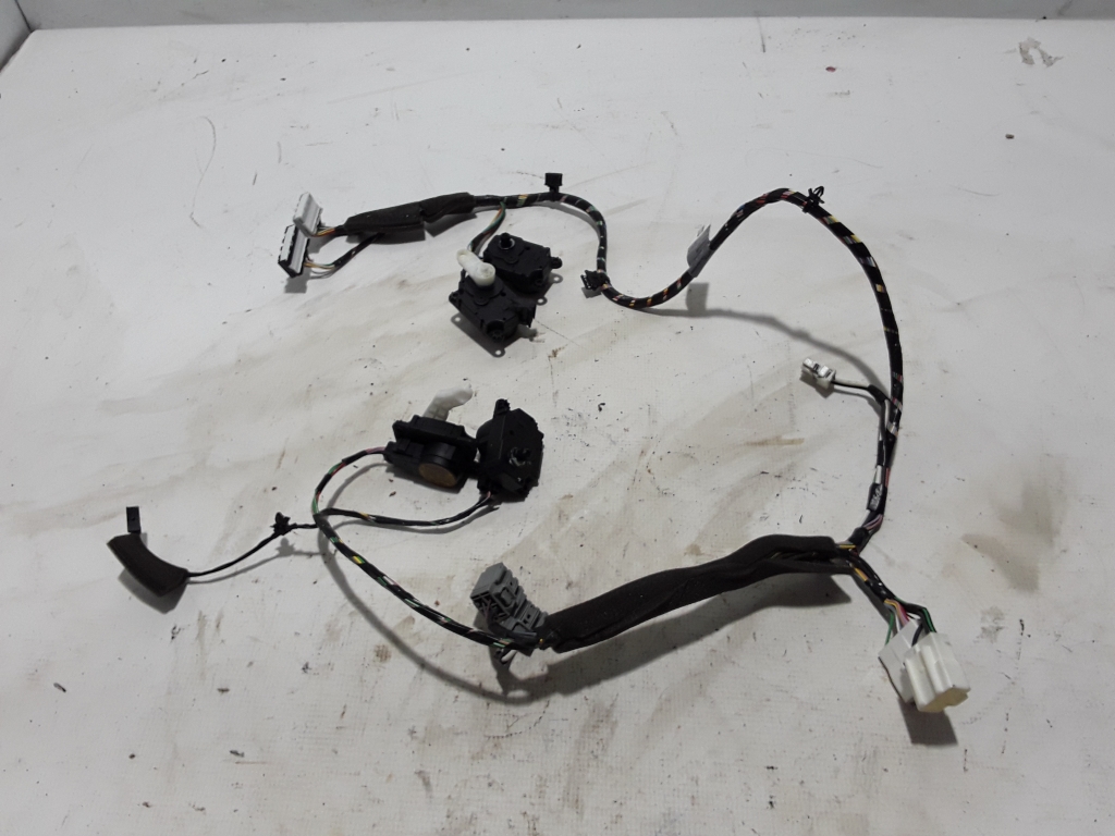 NISSAN Qashqai J11 (2013-2022) Actionneur de moteur de volet de chauffage intérieur 277T64BU2A 21430376