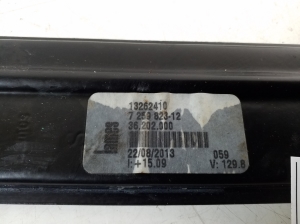 BMW 3 SERIES F31 (2011–2026) Esiukse aknatõstuk ja selle osad - 3