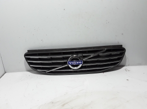  Front grille 