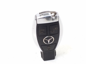 Mercedes Benz E-Class W207 (2009–2017) Ignition key A2127664006 - 5
