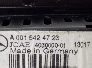Mercedes Benz E-Class W207 (2009–2017) Parking system display A0015424723 - 2