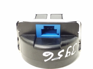 Mercedes Benz E-Class W207 (2009–2017) Regensensor A2079013700 - 3