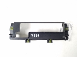 Volkswagen Transporter T5 (2003–2015) Muu kinnitus 7E0858241A - 2