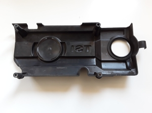 Volkswagen Golf VI (2008–2013) Engine cover 03C103925AM - 2