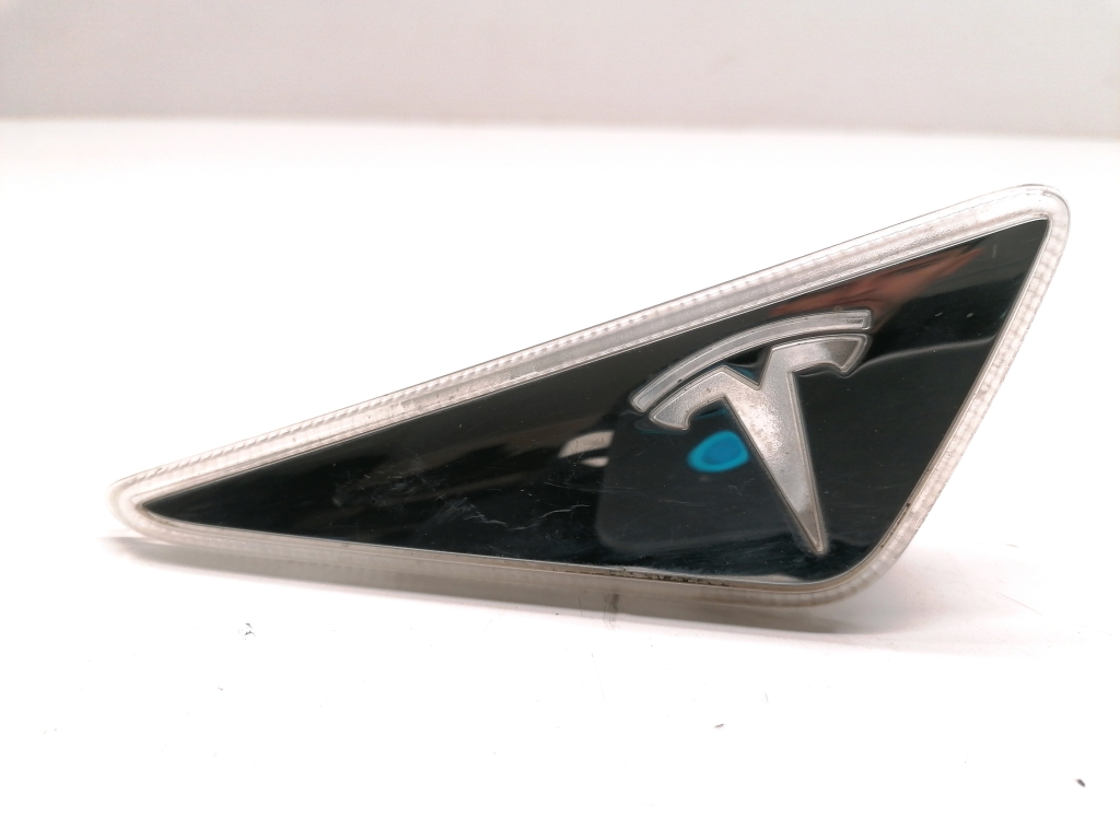 TESLA Model S 1 generation (2012-2024) Priekinis dešinys sparno posūkio žibintas (posūkis) 6007699 21250568