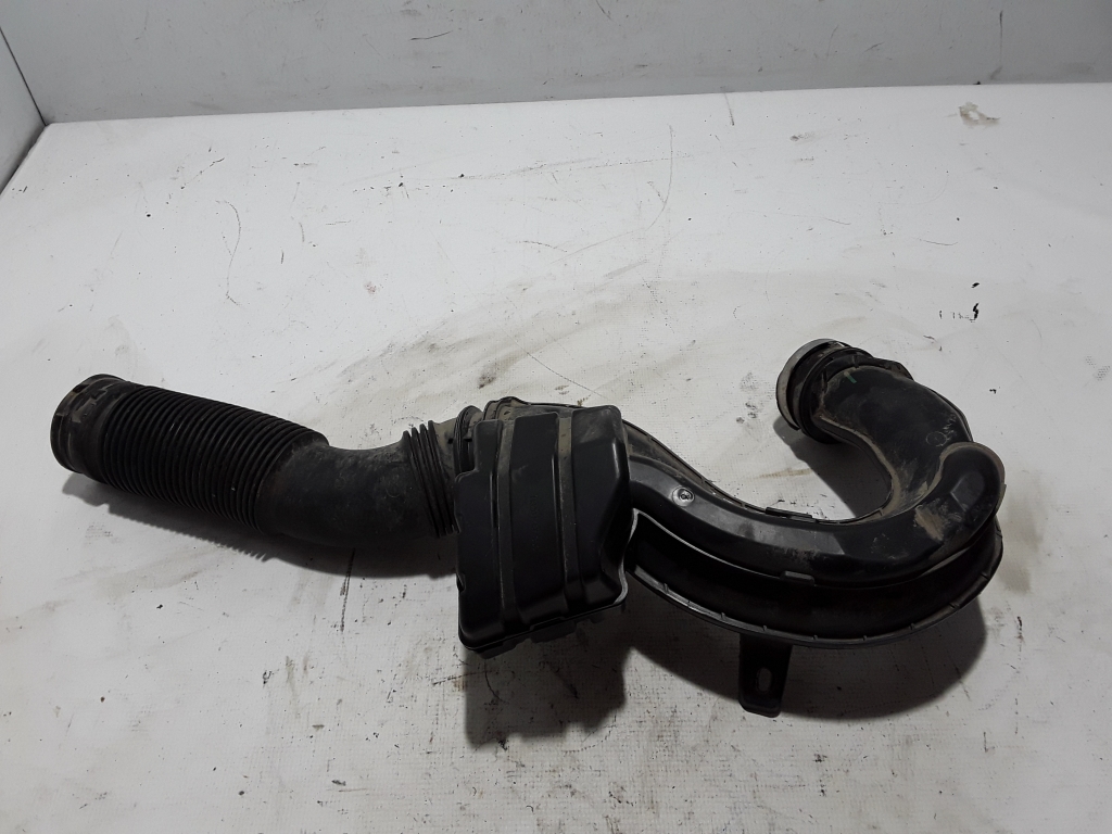 RENAULT Trafic 3 generation (2014-2023) Air supply hose pipe 165755972R 21328553