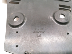 Tesla Model S S (2012–2026) Außenverkleidung der Mittelsäule 14942 - 2