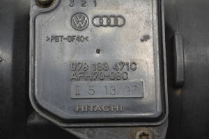 AUDI A6 C5 (1997–2005) Luftmassenmesser 079133471C - 3