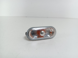   Seitenblinker Kotflügel vorne  - 7H0949117A 