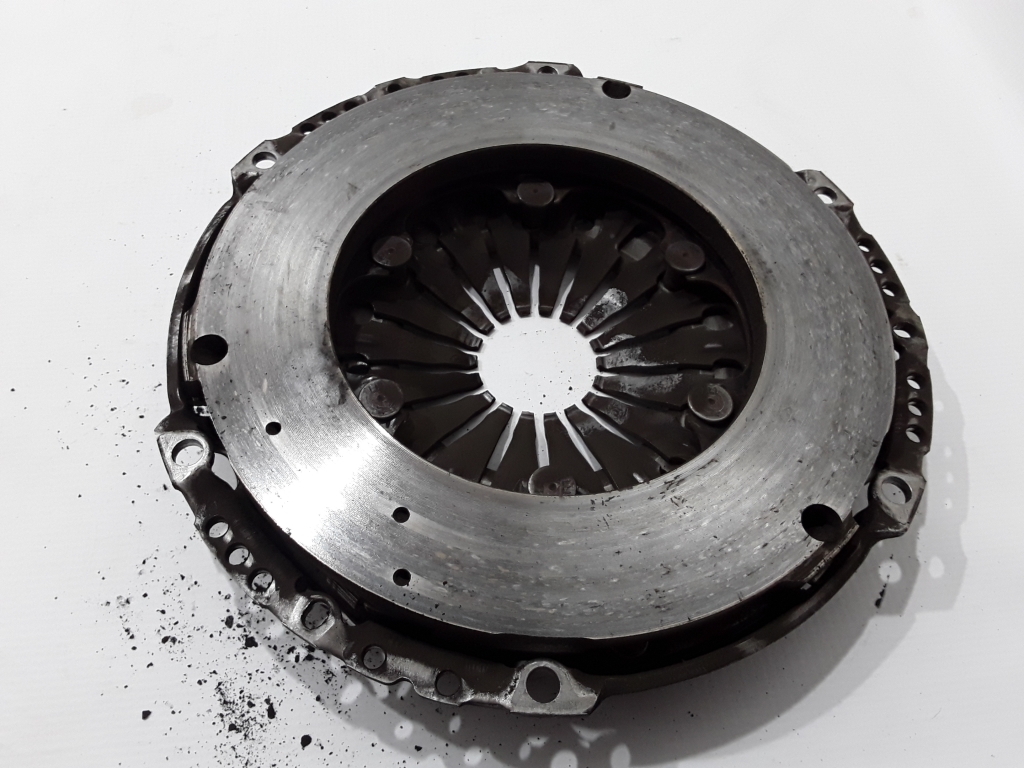 RENAULT Trafic 3 generation (2014-2023) Clutch Pressure Plate 302105151R 21354737