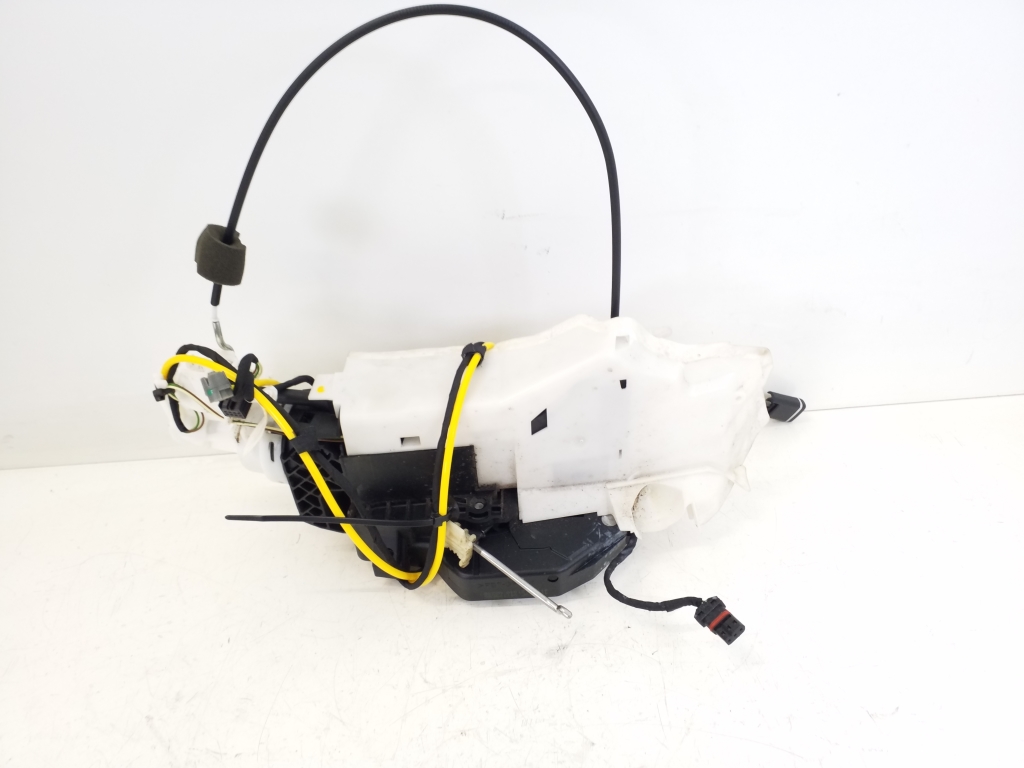 Mercedes Benz SL-Class 230 (2001–2012) Front door lock A2307200335 Mercedes Benz SL-Class 230 (2001–2012) Front door lock A2307200335