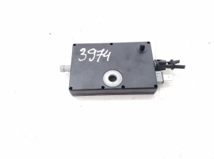 Mercedes Benz SL-Class 230 (2001–2012) Antenna amplifier A2308203289 - 2