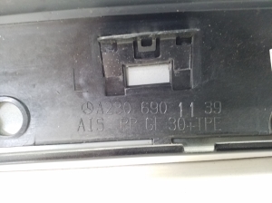 Mercedes Benz SL-Class 230 (2001–2012) Käigukangi viimistlus A2306901139 - 3