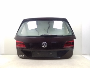 Trunk lid and its parts