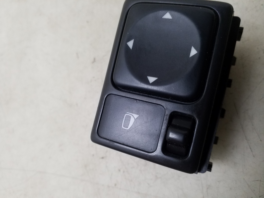 INFINITI FX Mirror adjustment switch 24986097