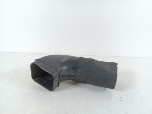   Õhu sisselaske voolik  - 2W939A611BA 