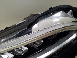 Mercedes Benz C-Class 205 (2014–2021) Esituli A2059068005 - 8
