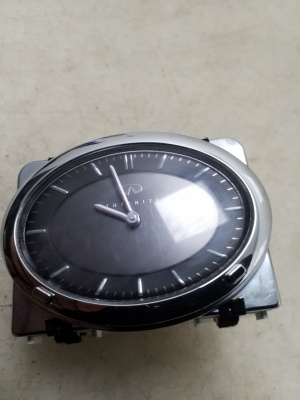 Infiniti FX (2002–2008) Interior clock 25810CL70A - 3
