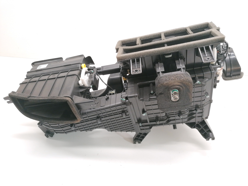 Tesla Model S S (2012–2026) Heater and its parts 1116135-00-B Tesla Model S S (2012–2026) Heater and its parts 1116135-00-B